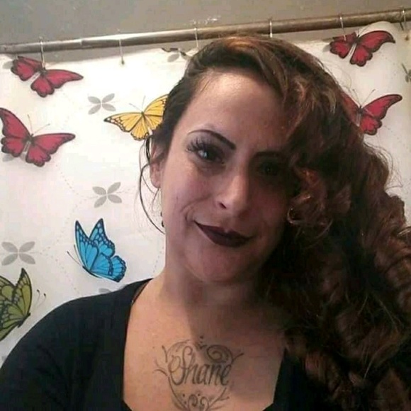 Meet your Posher, Marierose - Picture 1 of 1